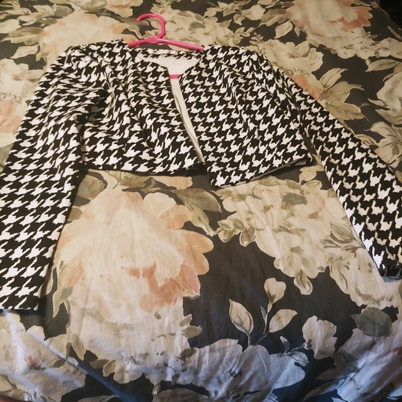 FREE WHEN BUNDLED Versona accessories cropped houndstooth jacket size S - Picture 10 of 13
